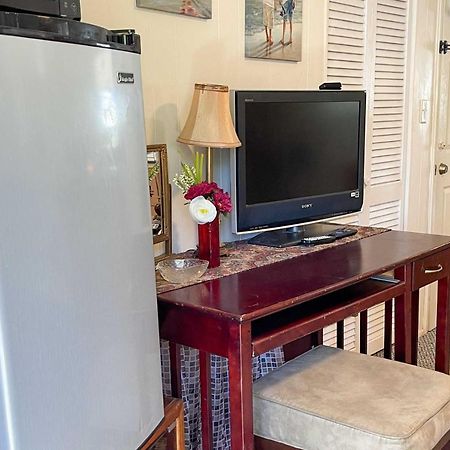 Lake Worth Studio With Smart Tv 6 Mi To Palm Beach! 沃思湖 外观 照片